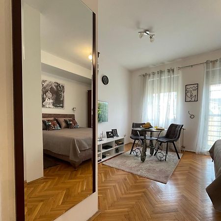 Apartman 62 - Besplatan Gradski Parking - Apartment Novi Sad Ngoại thất bức ảnh